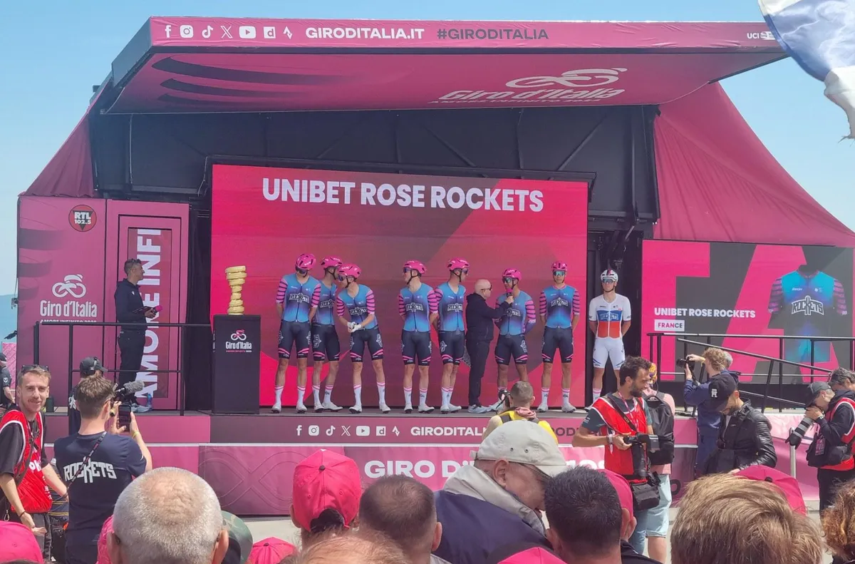 Спукан ли е розовият балон Giro d'Italia?