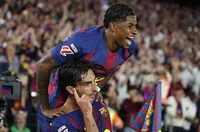 Барселона сложи короната в Испания с 2:0 над Реал Мадрид!