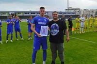 Нападател на Левски е играч номер 1 за Етър през сезона