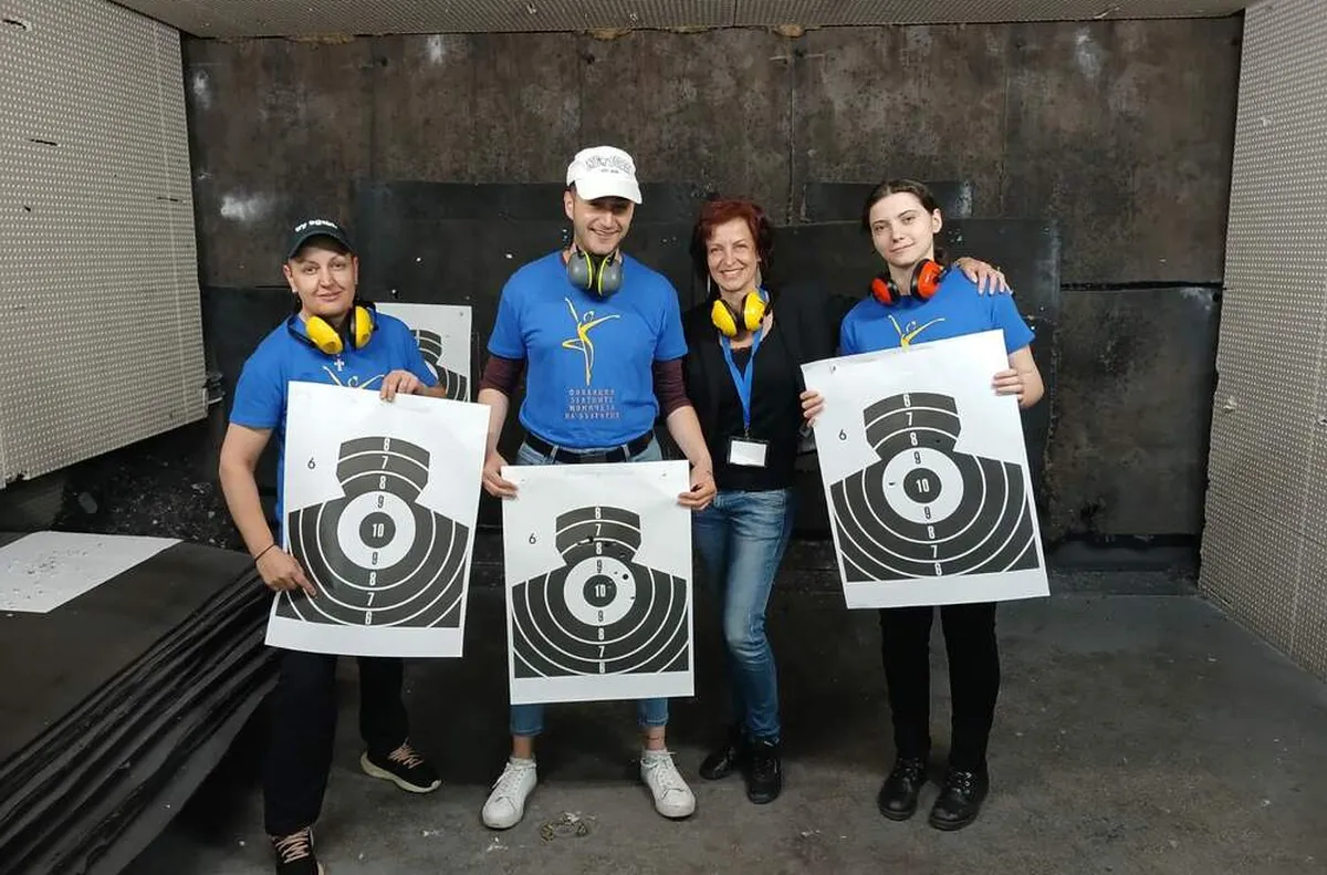 Благотворителен турнир по спортна стрелба събра политиката, изкуството и бизнеса