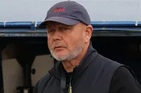 Според Лудогорец Хьогомо е в отпуск извън България