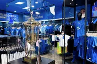 Левскарите изкупиха над 14 000 шампионски фланелки