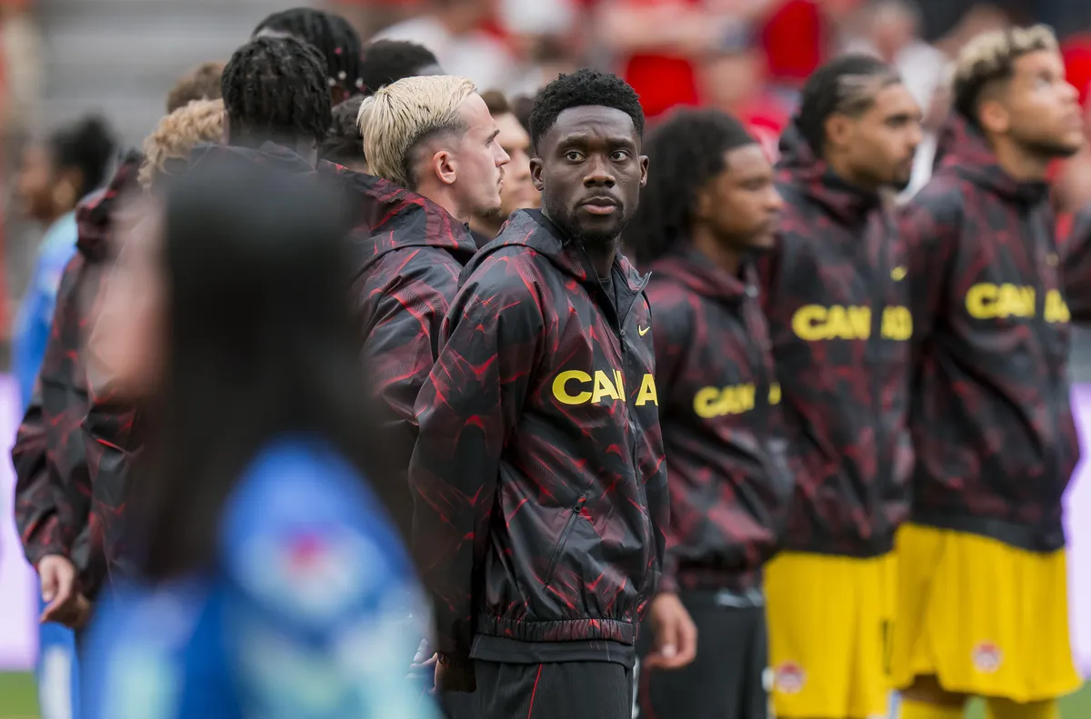 Kапитанът на Канада Алфонсо Дейвис най накрая ще играе на