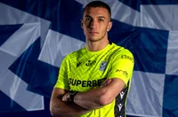 Пламен Андреев игра над час в дебюта си за Дебрецен