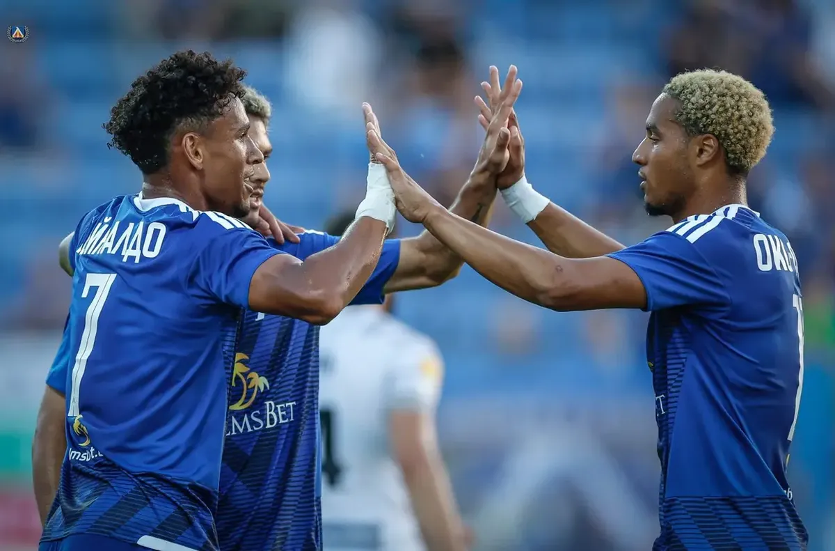 Сините гостуват на Борац днес от 21 30 часа Левски