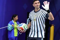 Шефовете на Ювентус настояват за Емилиано Мартинес