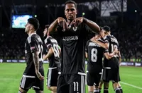 Карабах отнесе Вестри с 3:0 в първия мач и вече чака ЦСКА или Дери Сити