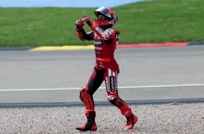MotoGP: Марк Маркес спечели за десети път на Захсенринг