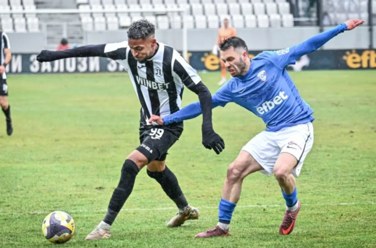 НА ЖИВО: Спартак (Вн) - Локомотив (Пд) 1:0