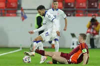 Левски гласи трансферна бомба с бивш халф на Ливърпул