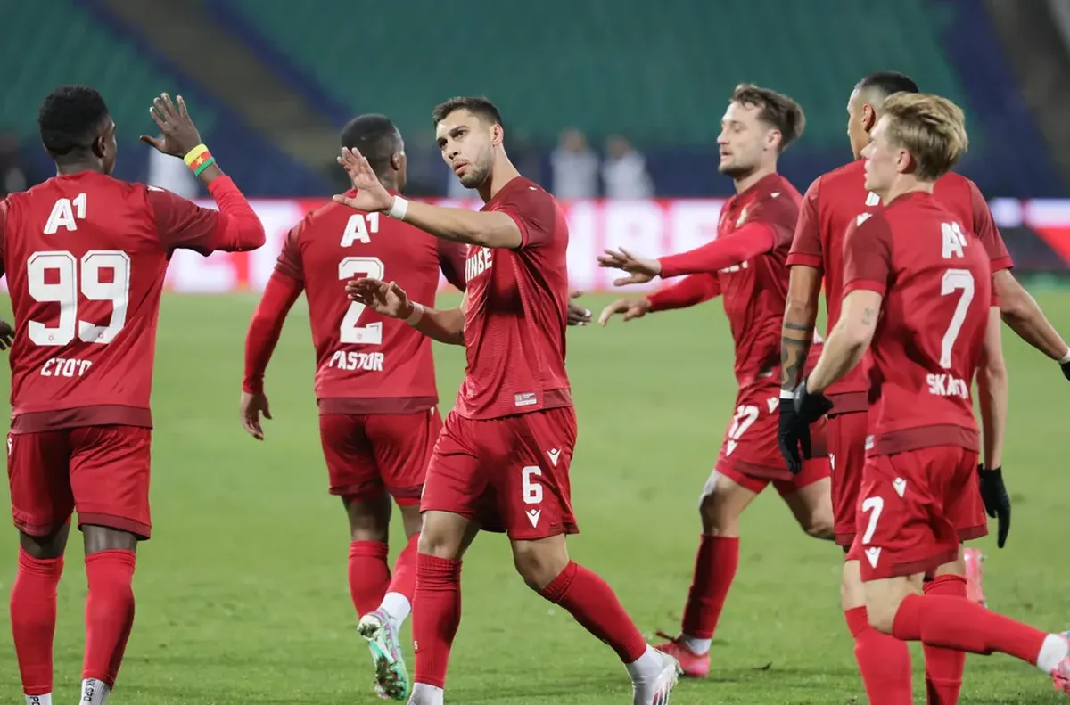 ЦСКА излиза без капитана в Крит