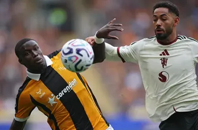 Сензация! Новак отнесе Ман Юнайтед с 2:0