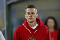 Янев с коментар за виковете “Оставка!”