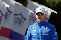 ФИА отне подиум на Пиер Гасли