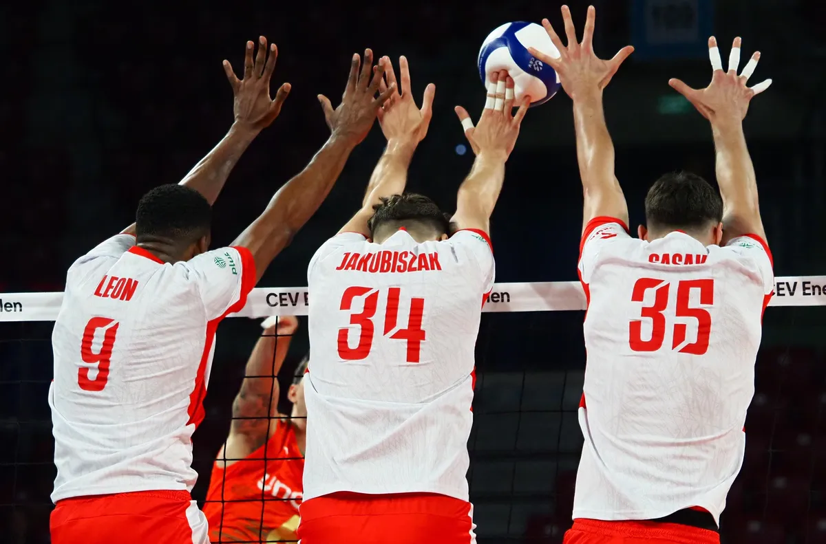 Полша прегази Израел с 3:0