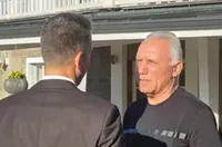 Веласкес и Стоичков проведоха разговор