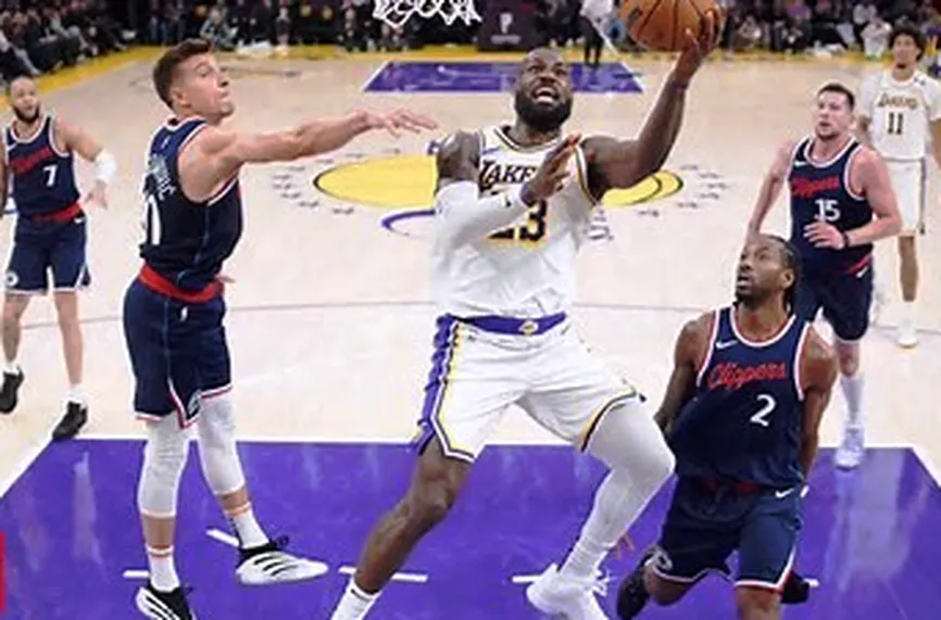 NBA: ЛА Лейкърс - ЛА Клипърс 108:102