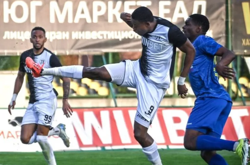 Крумовград - Локомотив Пд  0:0