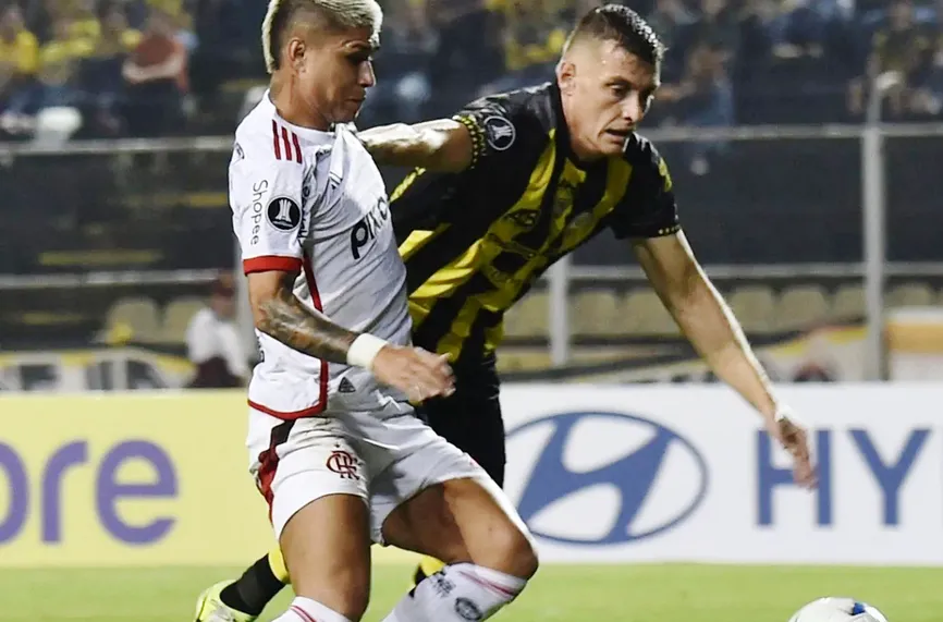 Libertadores: Победи като гости за Фламенго и Палмейрас