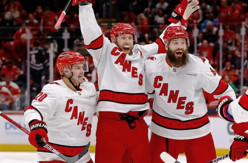 NHL:  Вашингтон - Каролина 1:2  след прод.