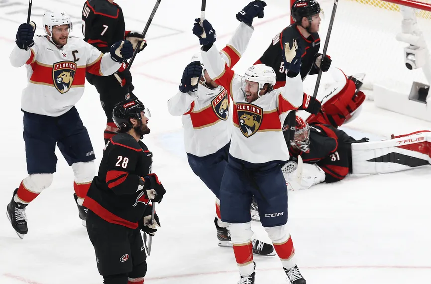 NHL: Каролина - Флорида  3:5