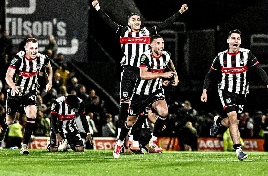 Гримсби - Манчестър Юнайтед  12:11 (2:2) след дузпи