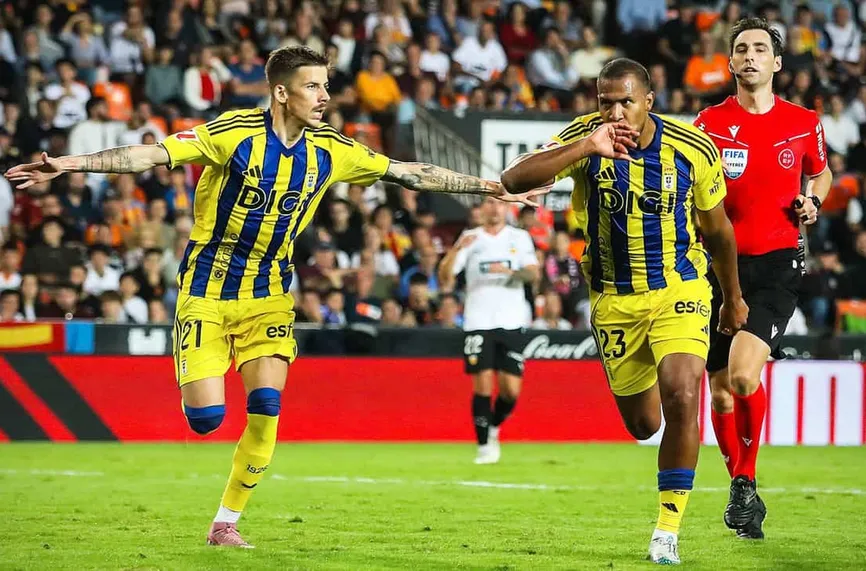 Валенсия - Овиедо  1:2