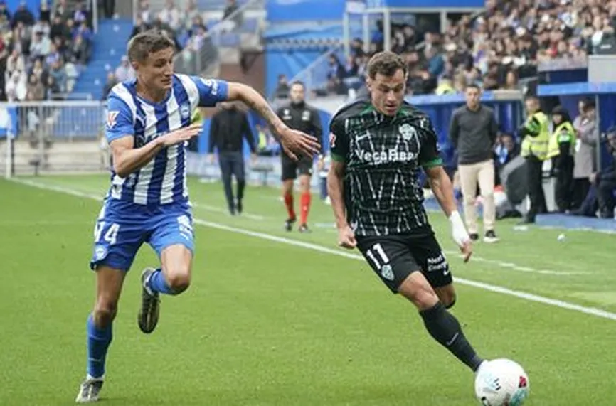 Алавес - Елче 3:1