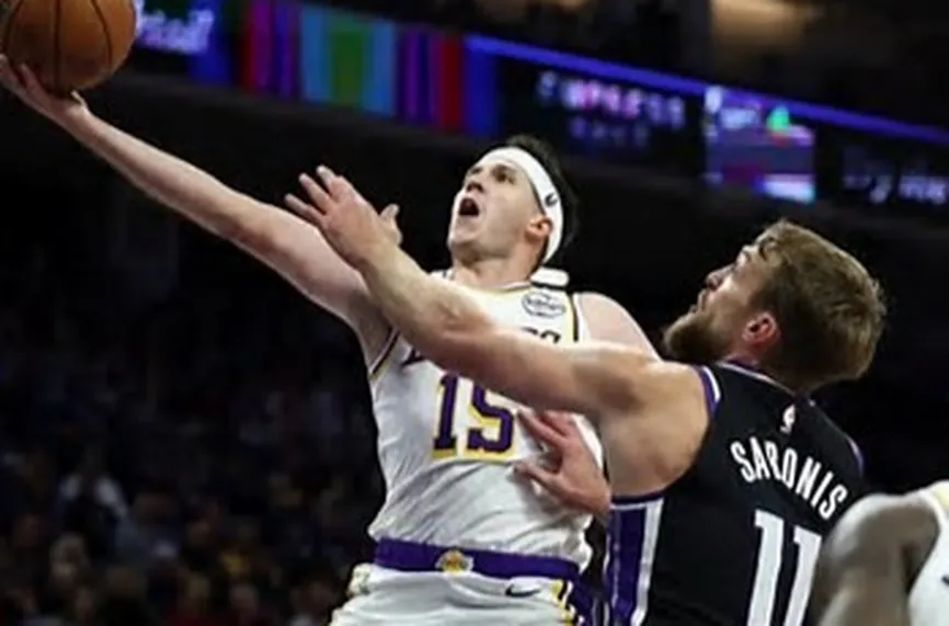 NBA: Сакраменто - ЛА Лейкърс 120:127