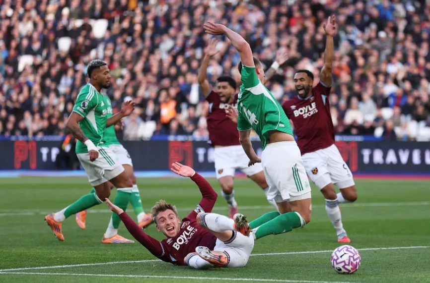 Уест Хям - Нюкасъл 3:1