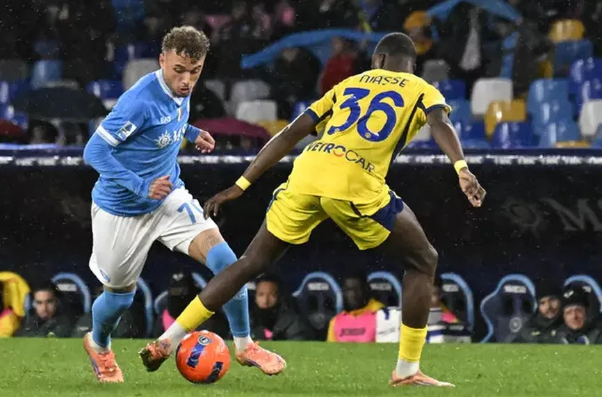 Наполи - Верона  2:2