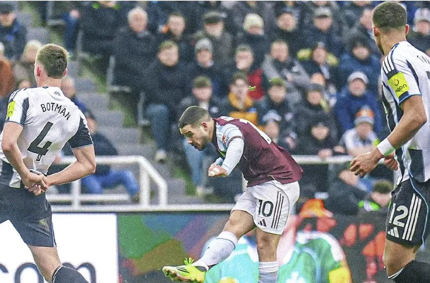 Нюкасъл - Астън Вила  0:2