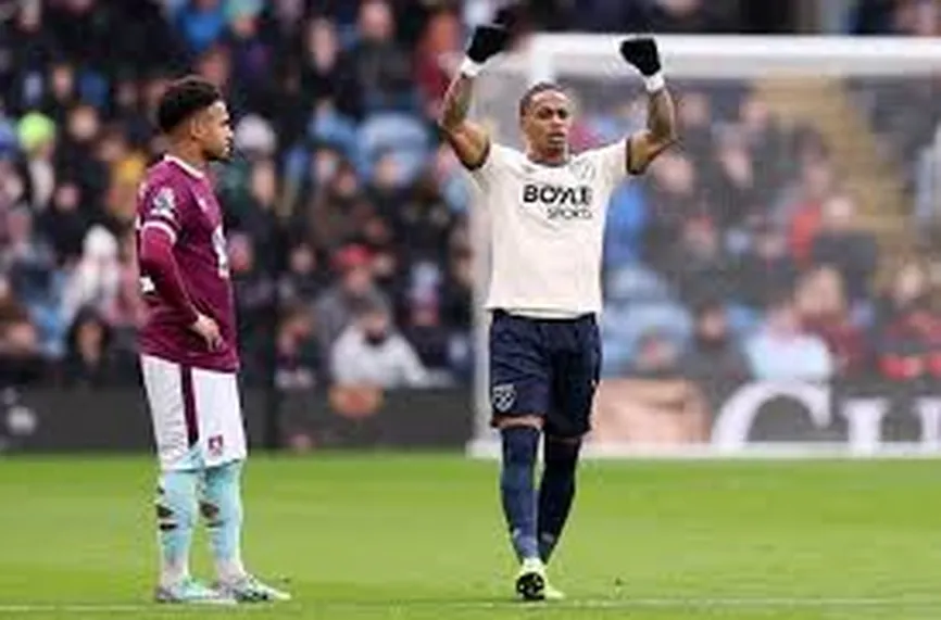 Бърнли - Уест Хям  0:2