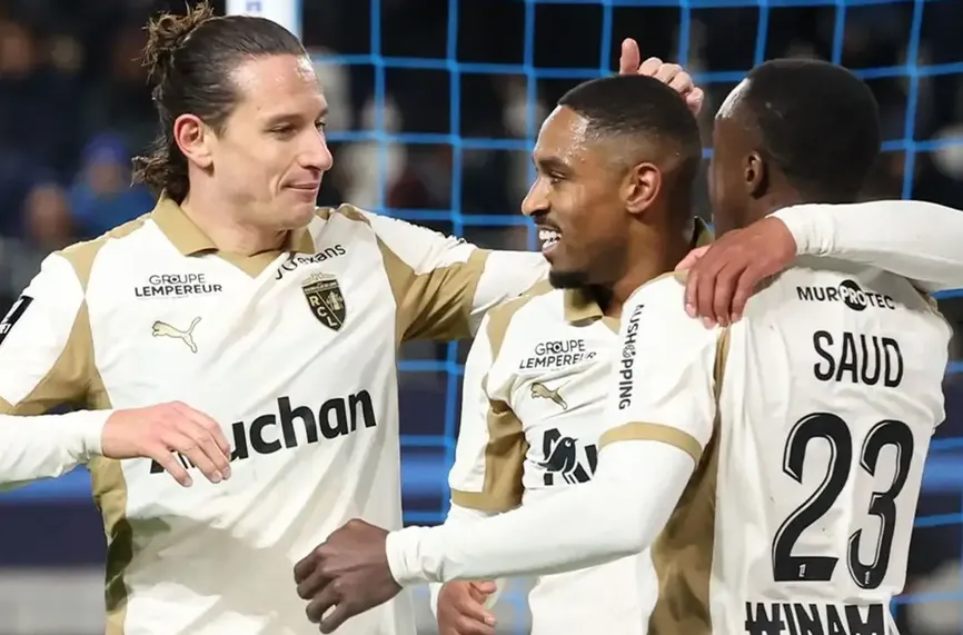 ФК Париж - Ланс  0:5