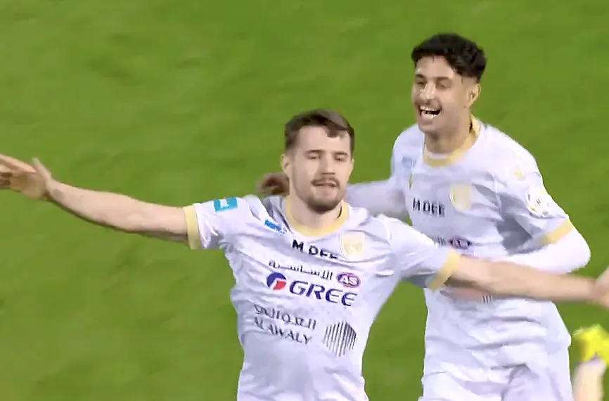 Голът на Марин Петков срещу Ал-Кадисия в Саудитска Арабия