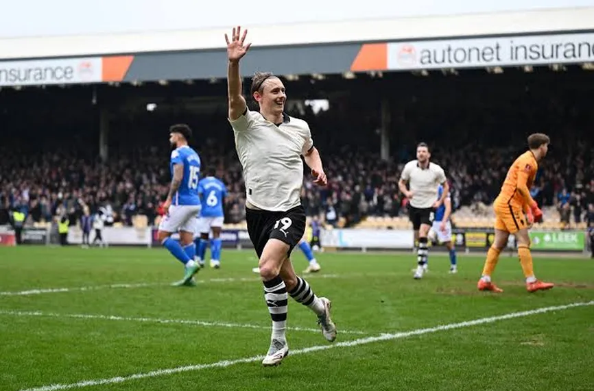 Порт Вейл - Съндърланд 1:0