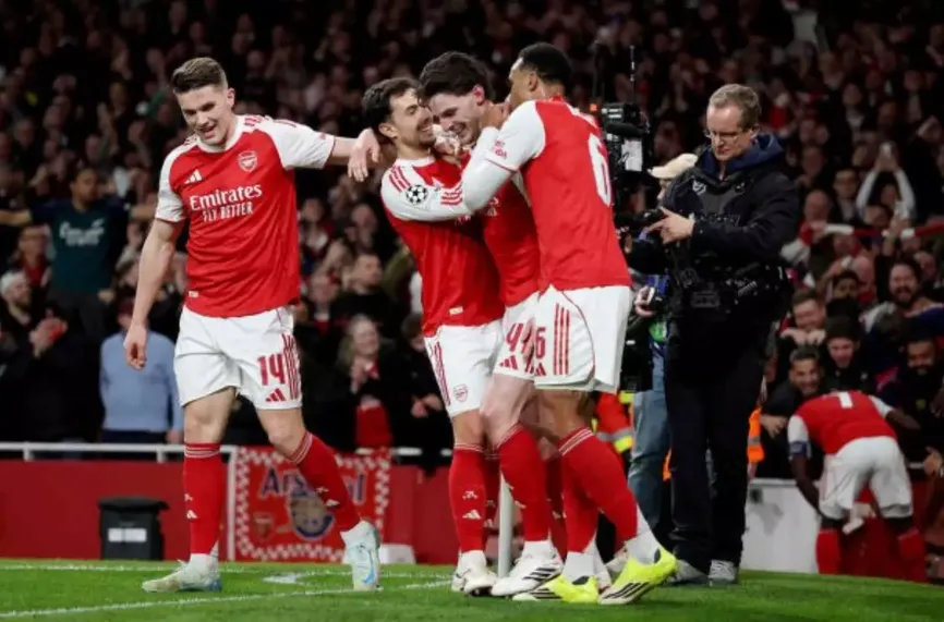 Арсенал - Леверкузен  2:0