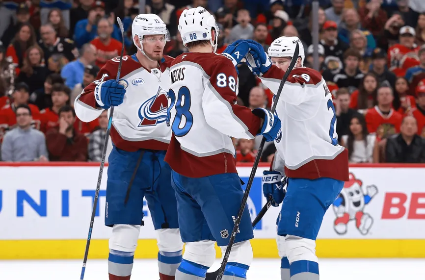 NHL: Чикагo - Колорадо  1:4