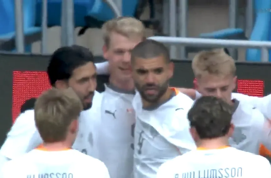 Канада - Исландия  2:2