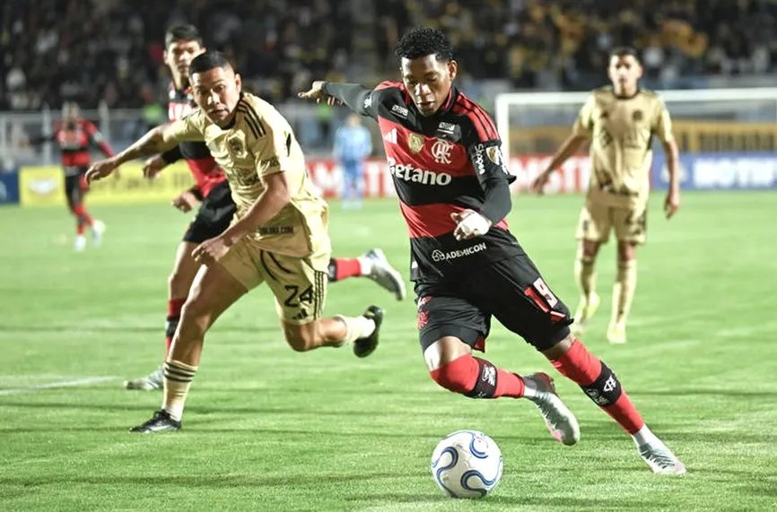 Либертадорес: Куско (Перу) - Фламенго 0:2