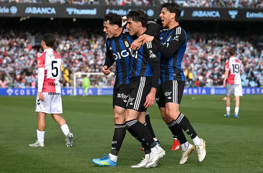 Селта - Овиедо  0:3