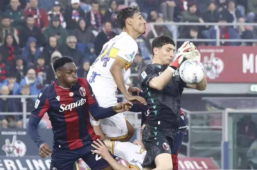 Болоня - Лече  2:0