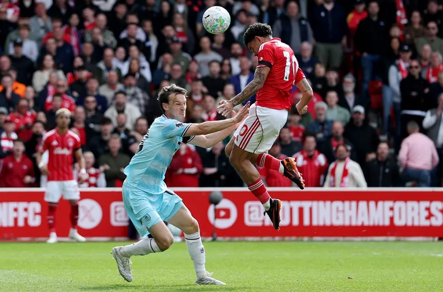 Нотингам - Бърнли  4:1