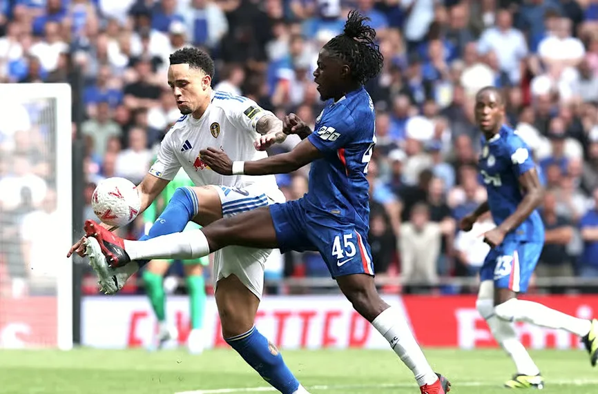 Челси - Лийдс  1:0