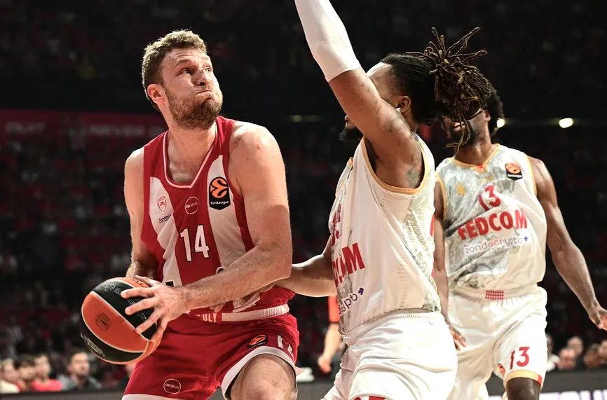 Евролига: Олимпиакос - Монако  94:64