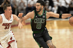 NBA: Маями  - Бостън 80:93 (Бостън поведе с 3:2 победи)