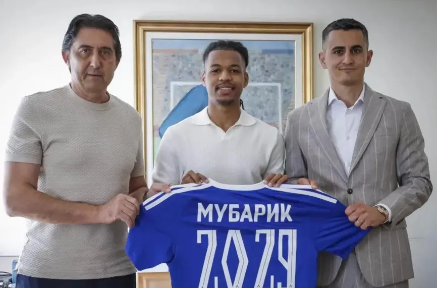 Мароканският полузащитник Ел Мехди Мубарик от Динамо Махачкала в Левски