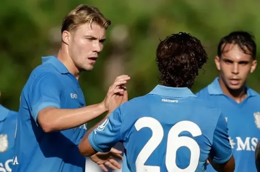 Наполи - Карарезе  2:0