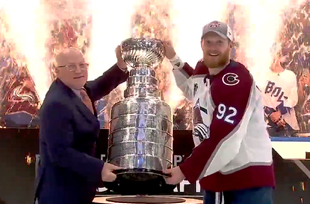 Тампа Бей - Колорадо 1:2- Колорадо е шампион на NHL за 2022 г.