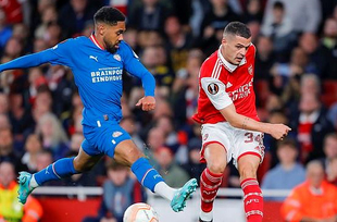 Арсенал - ПСВ 1:0